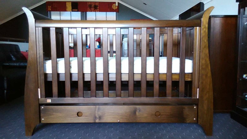 king parrot sleigh cot